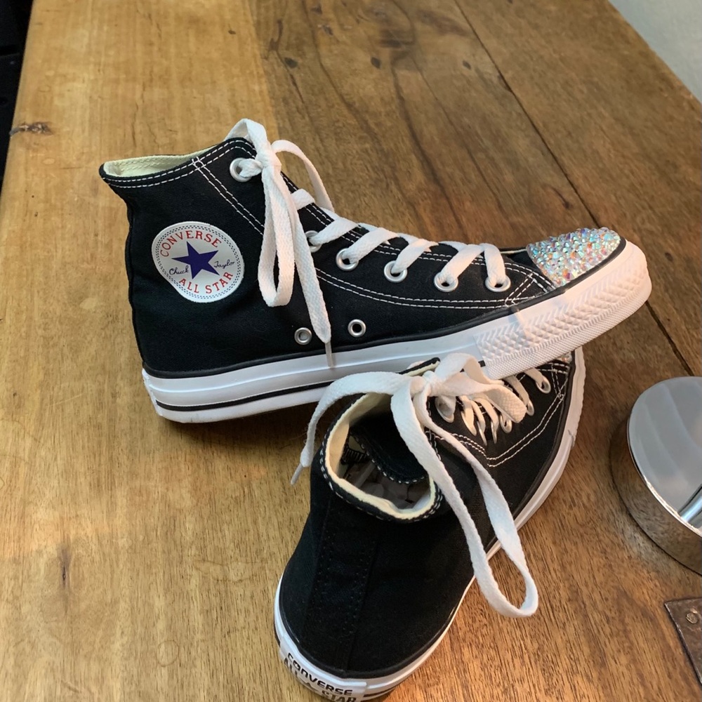 Jeweled toe black converse all star size 7.5 NWOT